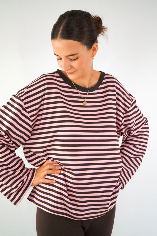 SUNDAY STRIPE Sweater