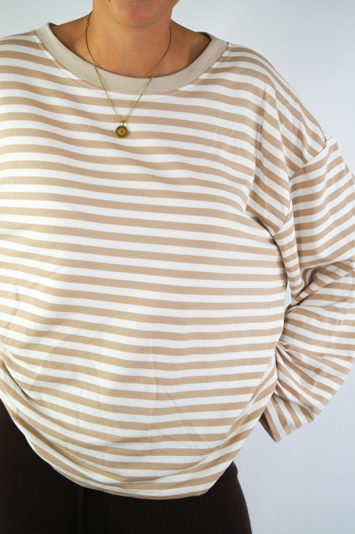 SUNDAY STRIPE Sweater